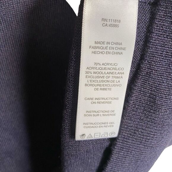 NWT Michael Kors Mens Classic Knit Sweater Wool Blend Navy Plumeria V Neck Sz XL - Picture 8 of 9